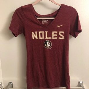 Noles V-neck